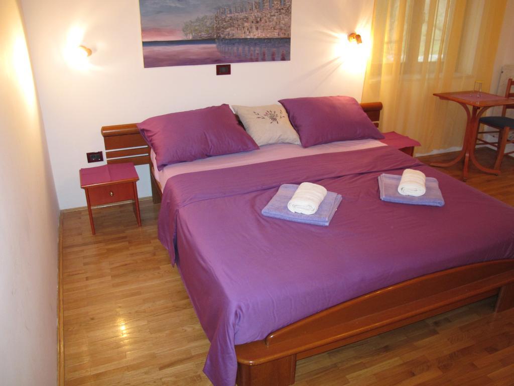 Sanja Apartments Sveti Servul Novigrad  Exterior photo